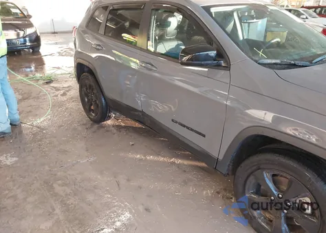 2023 Jeep Cherokee Altitude Lux 4X4 z USA, uszkodzony, nr VIN 1C4PJMMB1PD105454